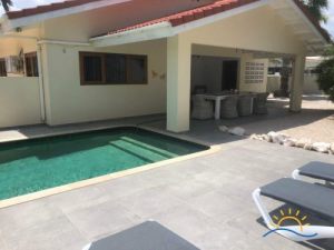 Recent gerenoveerd woonhuis te koop met prive zwembad - Daniel  Prive zwembad