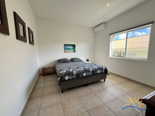 Volledig gemeubileerd appartement met gezamenlijk zwembad te huur vlakbij Mambo Beach  Vredenberg